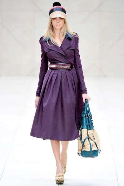 Look 1